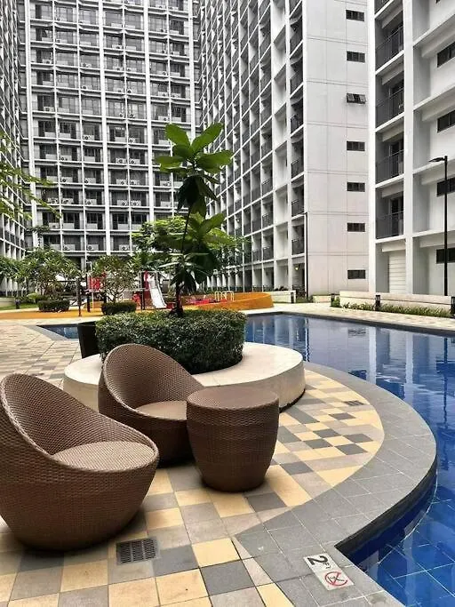 Georgia Luxe Suite At Shore 2 Moa Manila Philippines