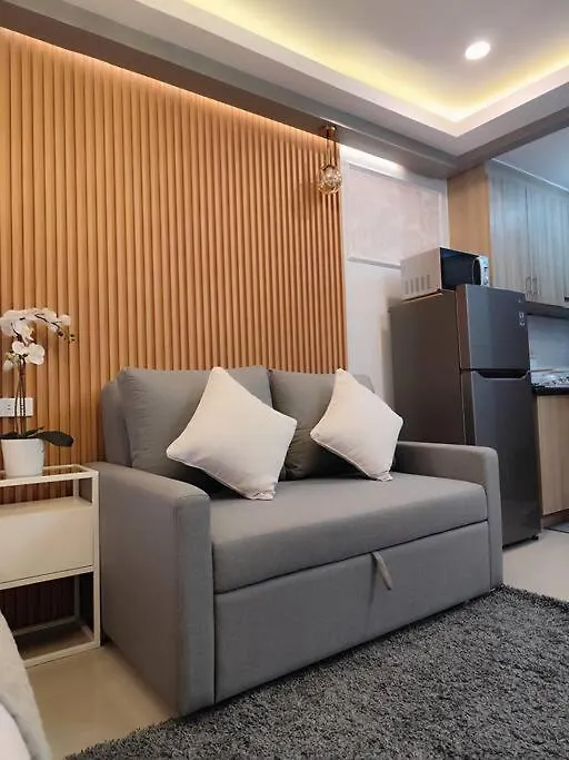 Georgia Luxe Suite At Shore 2 Moa Manila Apartment