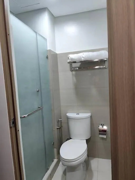 Apartment Georgia Luxe Suite At Shore 2 Moa Manila